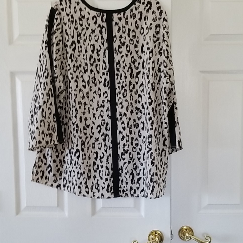 Animal print Tunic - Picture 5 of 5
